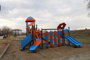 Yeni Çocuk Oyun Parkları Kurulumları Başladı