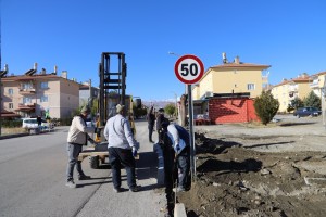 Ergenekon Mahallesi 138. Sokakta Kaldırım Çalışmalarına Başlandı