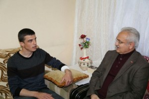 Belediye Başkanımızdan  Afrin Gazisine Ziyaret