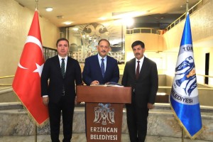 Çevre Şehircilik ve İklim Değişikliği Bakanı Sn. Mehmet Özhaseki Erzincan Belediyesi’ni ziyaret etti