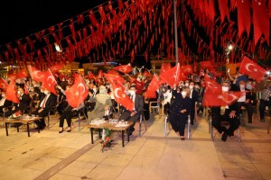 15 Temmuz Demokrasi ve Milli Birlik Günü dolayısıyla Cumhuriyet Meydanı'nda Program Düzenlendi