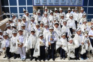 Erzincan Belediyesi 140 Çocuğumuza Sünnet Merasimi Düzenledi